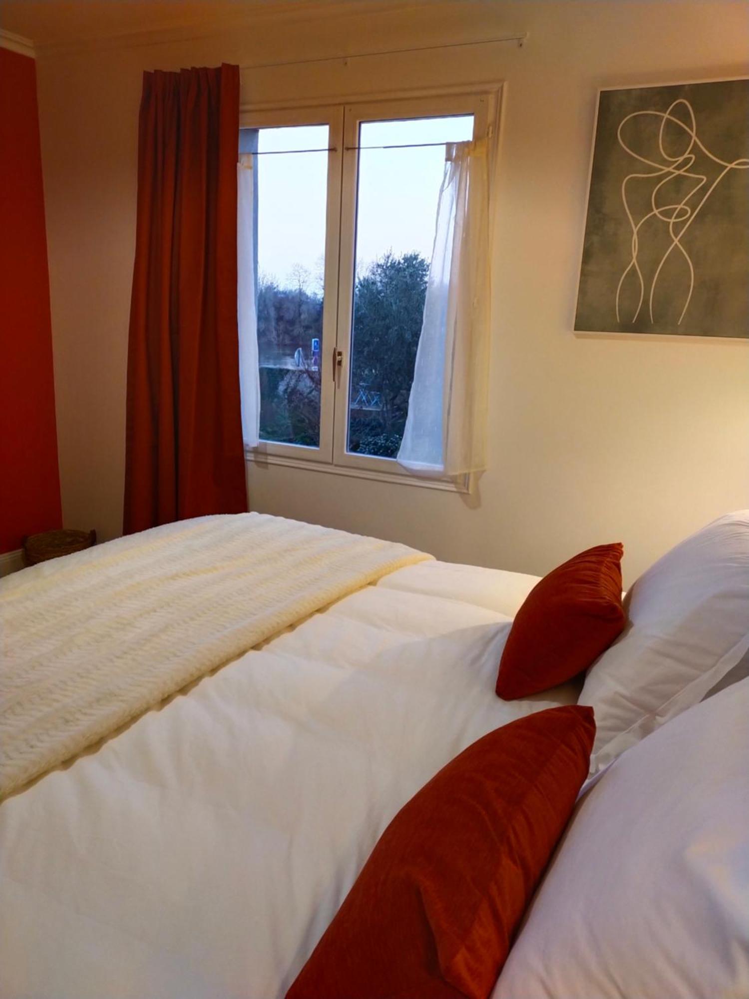 Les Balcons Sur La Loire Bed & Breakfast Chalonnes-sur-Loire Room photo